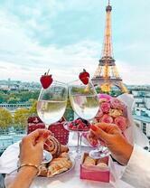 Без бренда «Свидание на фоне Эйфелевой башки» в Уфе в интернет-магазине  Без бренда «Свидание на фоне Эйфелевой башки» в Уфе