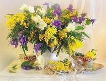 Без бренда «Букет из мимозы и колокольчиков в вазе» в Уфе