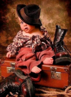 Без бренда «Малыш на красном чемодане» в Уфе